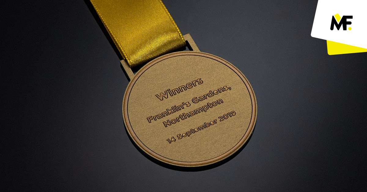 Medale Sportowe Inne sportowe Inne sportowe medale Okrągłe Premium sportowe Stal czarna Wielostronny Złoty 